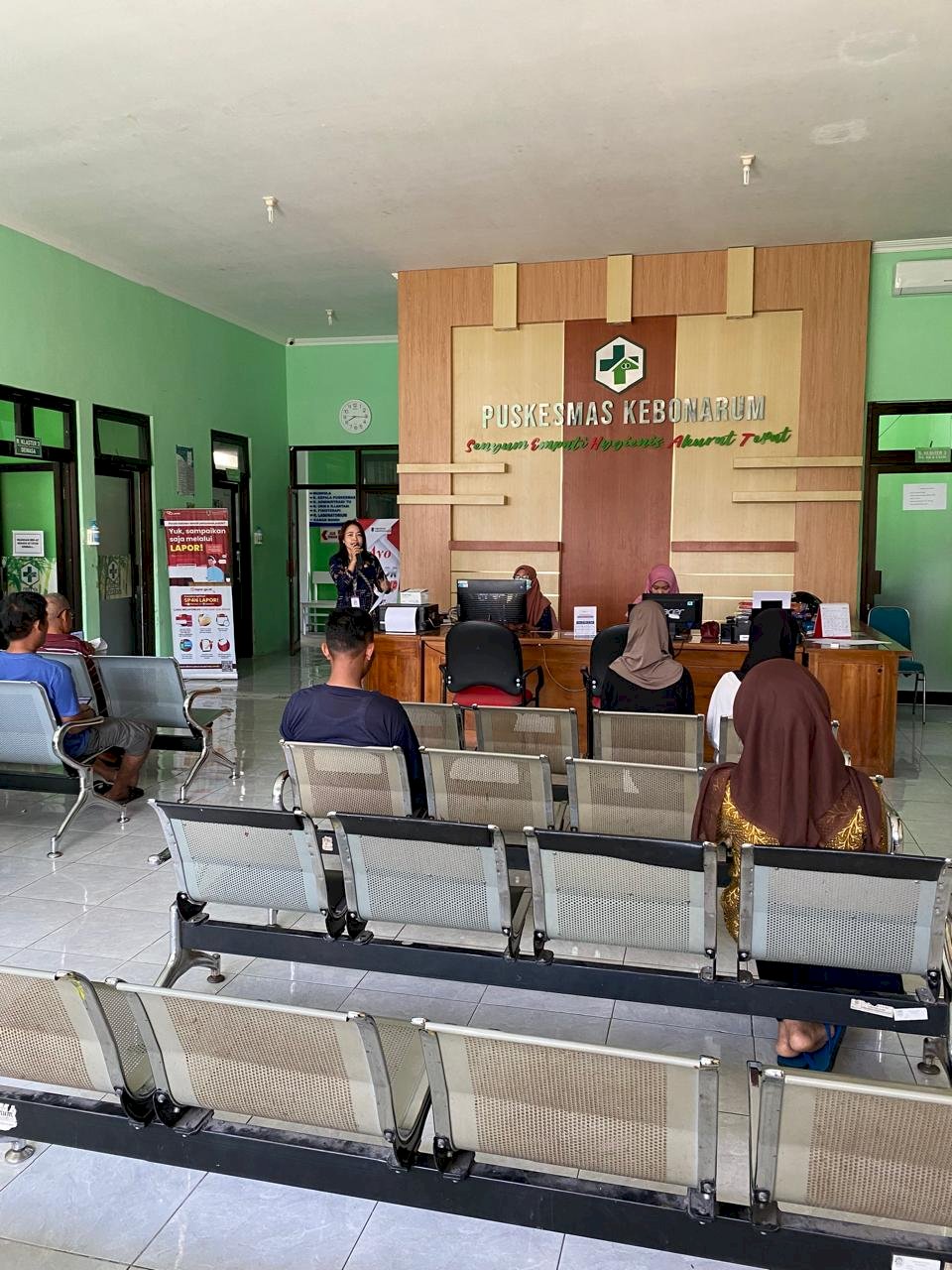 SOSIALISASI STANDAR PELAYANAN PUBLIK PUSKESMAS KEBONARUM